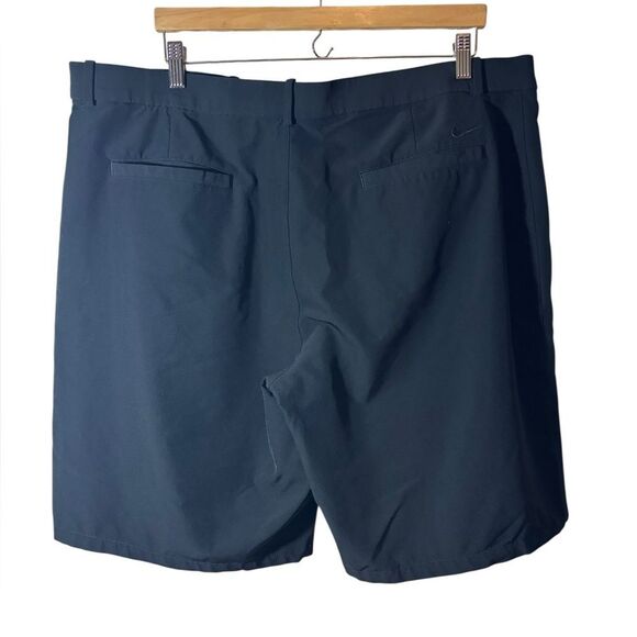 NIKE | black shorts standard fit 42 - Picture 2 of 4